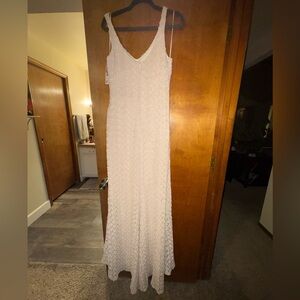 Badgley Mischka Collection Cream Lace Sleeveless Gown